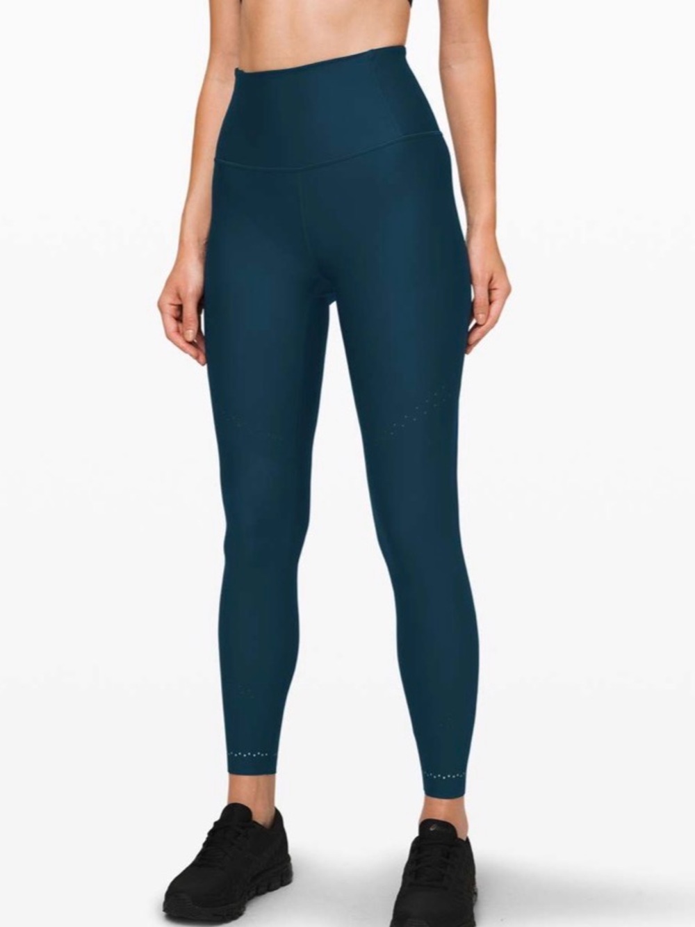 lululemon athletica NEW Zoned In Tight in night diver, size 4